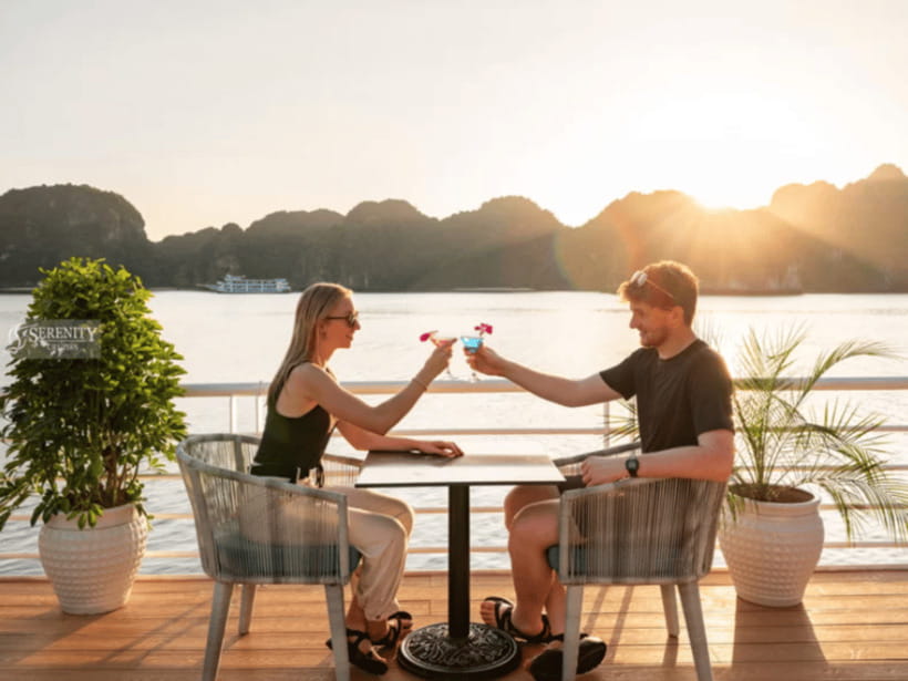 From Hanoi: Lan Ha Bay and Cat Ba Island Cruise with Lunch - The ride back and a short sunset gathering