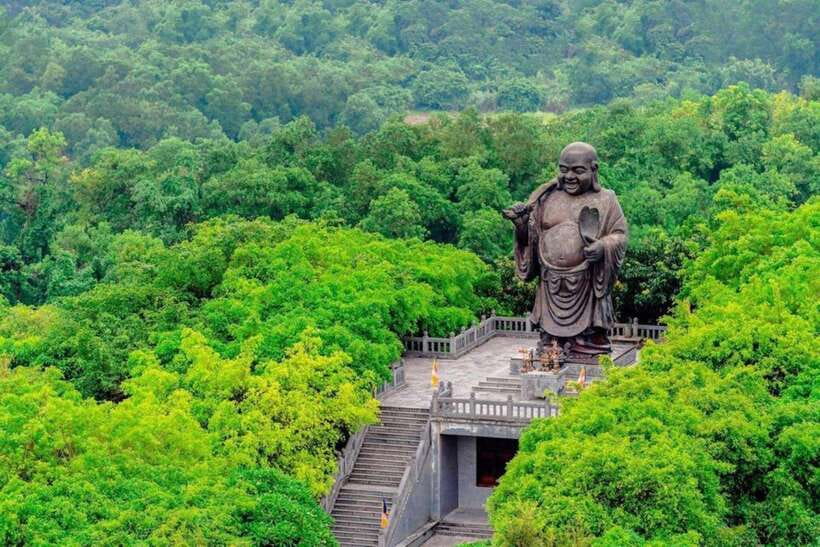 From Hanoi: Ninh Binh, Bai Dinh, Trang An and Mua Cave Trip - Trang An by boat, the day’s scenic centerpiece