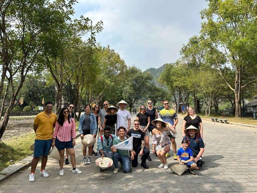 From Hanoi: Ninh Binh, Hoa Lu, Tam Coc, & Mua Cave Day-Trip - Hoa Lu, Vietnam’s early imperial capital