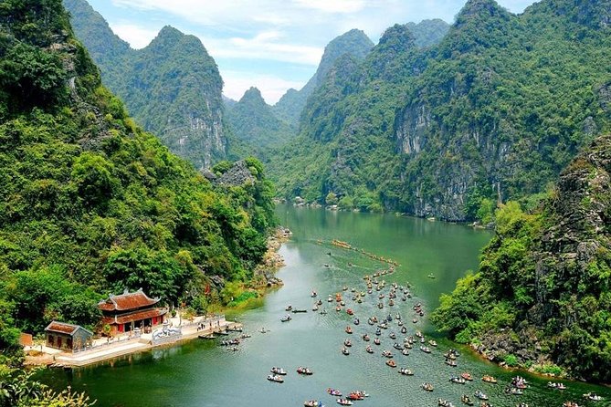 From Hanoi: Ninh Binh Tour Highlights - Transfer & Buffet Lunch - Morning pickup and the long ride south
