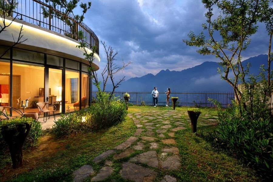 From Hanoi: Sapa Hill Tribes 2-Day Tour by Overnight Train - Should you book this Sapa train and trekking tour?