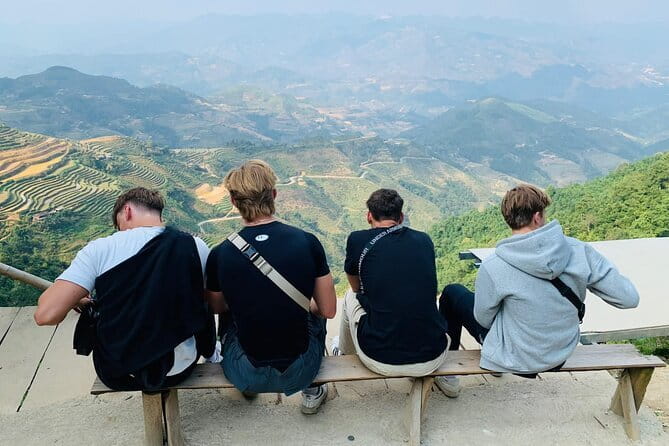 From Hanoi, Sapa: Premium Tour-3D2N Ha Giang Loop with Easy Rider - Day three: weaving in Lung Tam and village life in Nam Dam