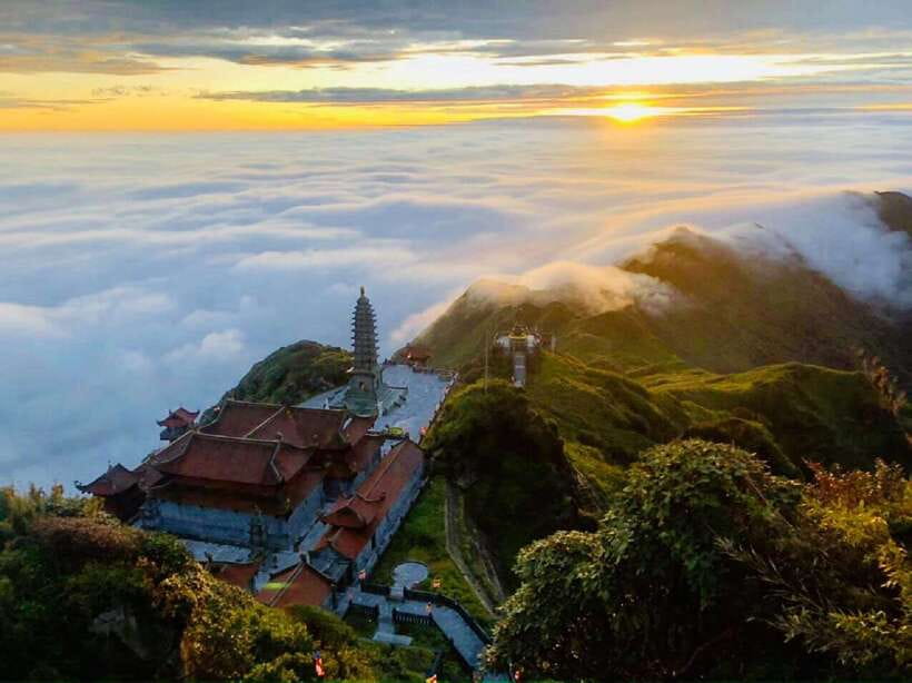 From Hanoi: Sapa Tour w Fansipan Peak 3 days 2 nights - What to pack for Sapa’s mountain paths