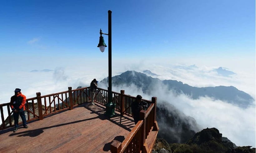 From Hanoi: Sapa Tour w Fansipan Peak 3 days 2 nights - Who should book this $161 Sapa tour?