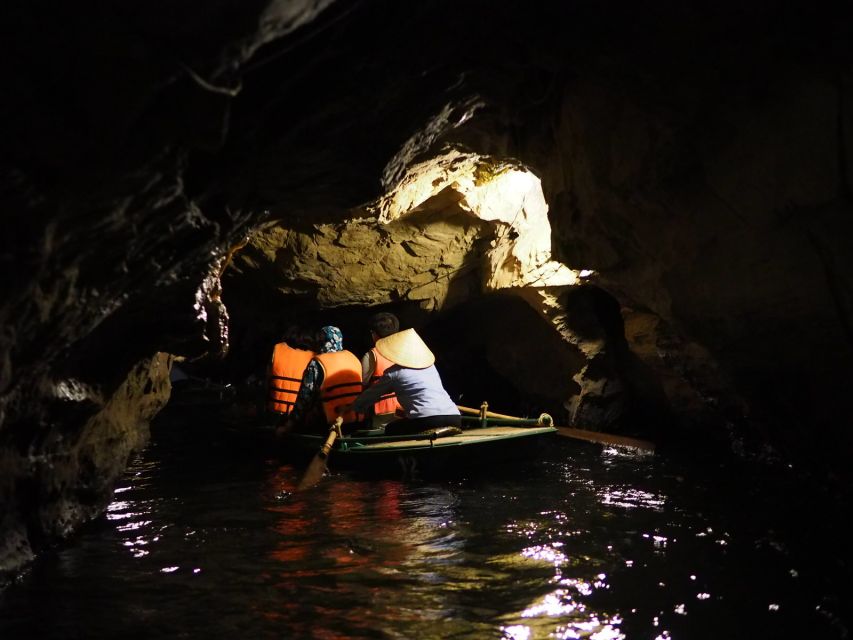 From Hanoi: Trang An & Bai Dinh Pagoda Full-Day Private Tour - Who should book this Ninh Binh excursion