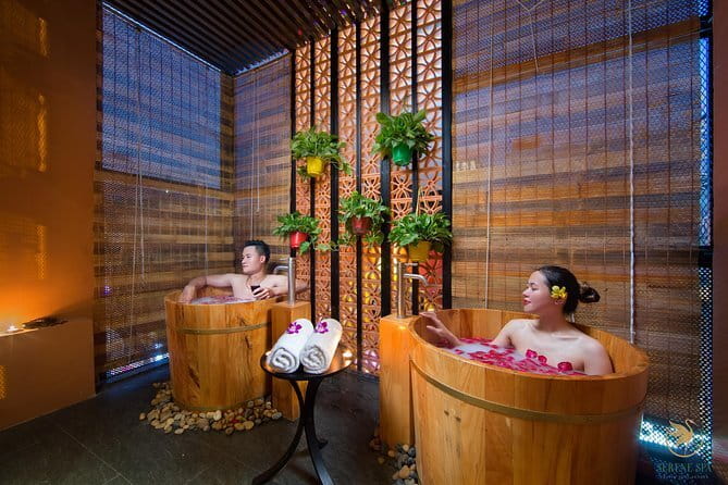 Full Body Combo with Aromatherapy or Deep Tissue treatment - Booking ahead and cancellation