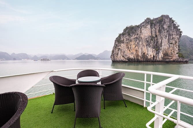 Full day Boat Tour Lan Ha Bay - Ha Long Bay: Kayak, Beach Hopping - Southern Ha Long Bay and Chopstick Islet
