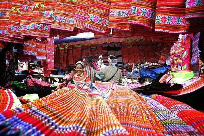 Full Day Cultural Tour in Sapa Terraces - Lao Chai and the bamboo forest walk