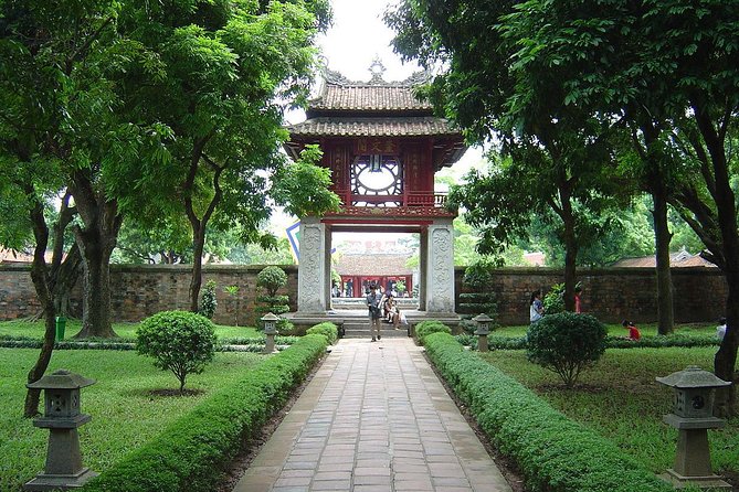 Full-Day Hanoi City History Tour - Ho Chi Minh’s complex and the One Pillar Pagoda