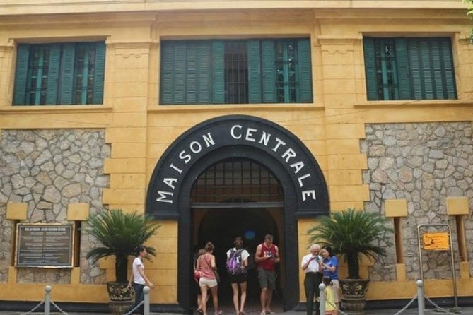 Full-Day Hanoi City Private Car Charter - Hoan Kiem Lake and Ngoc Son Temple