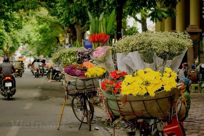 Full-Day Hanoi City Tour with Hidden Local Life Experience - What the Guides Add to the Day