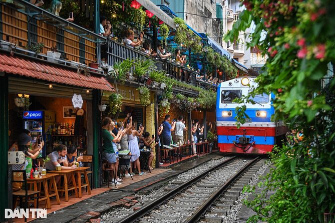 Full-Day Hanoi City Tour with Hidden Local Life Experience - Ho Chi Minh Mausoleum and One Pillar Pagoda