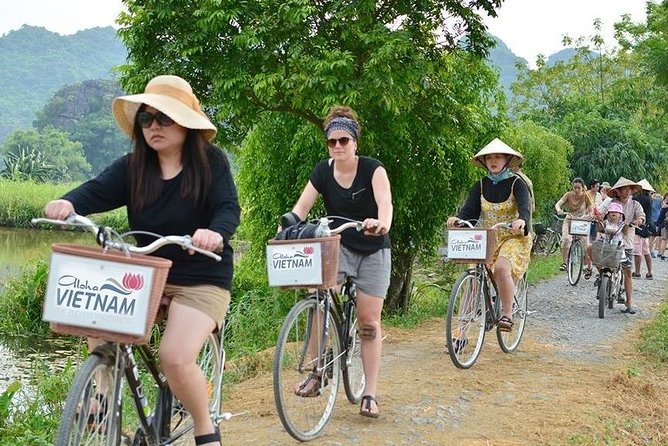 Full day Hoa Lu, Tam Coc and Mua Cave by Limousine from Hanoi - Hoa Lu, where Vietnam’s royal story begins