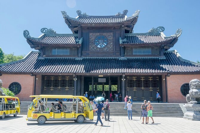 Full-Day Ninh Binh Highlights Tour from Hanoi (Best Selling) - Mua Cave and the nearly 500-step climb