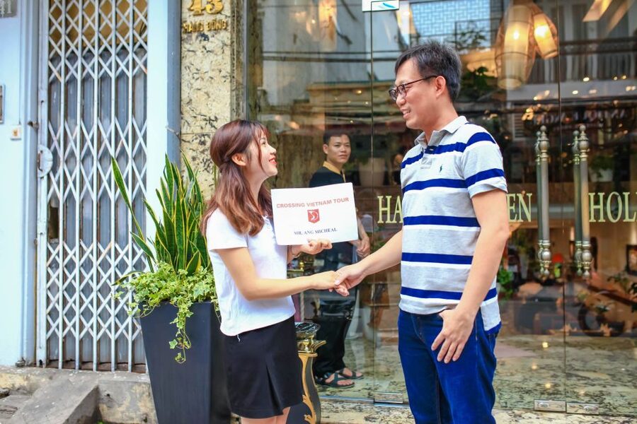 Full-Day Perfume Pagoda Private or Small-Group Tour - Thien Tru Harbor and the first pagodas