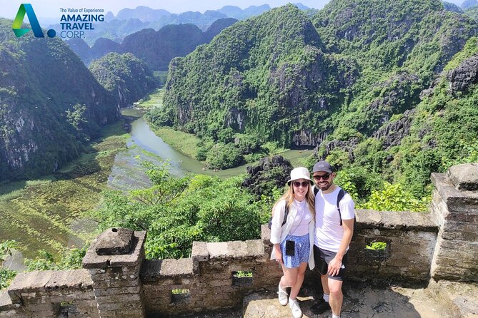 Full Day Private Tour in Ninh Binh(Trang An-Bich Dong-Mua Cave) - Trang An by sampan, through cliffs and caves