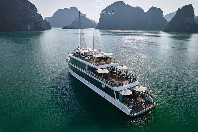 Full day Tour Explore Halong Bay - What the $175 price includes