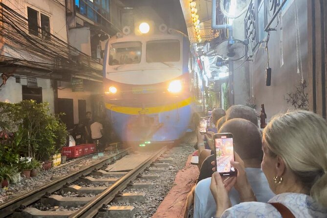 Guided Hanoi Food Tour With Train Street 8 Different Food Tasting - Starting with Hanoi’s Old Quarter flavors