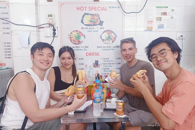Guided Hanoi Food Tour With Train Street 8 Different Food Tasting - How much value do you get for $30?