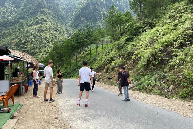 Ha Giang DIVINITY HORIZON TOUR with local easy rider 4 DAYS - Who will enjoy this four-day route?