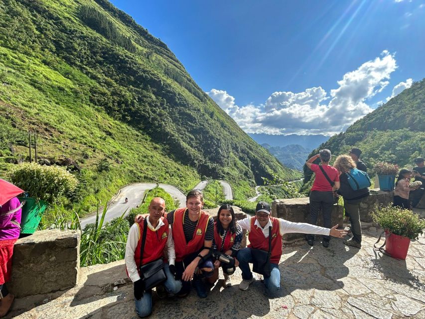 Ha Giang Loop 3 Day Hight Quality Small Group & private room - Day 3: Du Gia valleys and the return to Ha Giang
