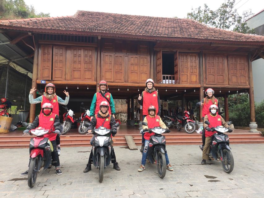 Ha Giang Loop 3 Day Hight Quality Small Group & private room - Day 1: Bac Sum Slope, Heaven Gate, and Dong Van