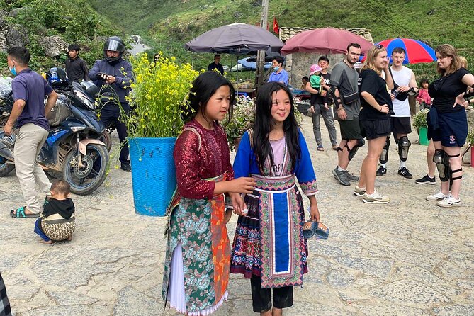 Ha Giang Loop 3 Days 2 Nights with Ha Giang Vision Tour - Riding alone or sitting behind a local driver