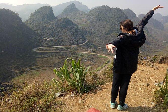Ha Giang loop 3 or 4 Days, Small Group Tour (within easy riders) - Day two: the big views at Ma Pi Leng Pass