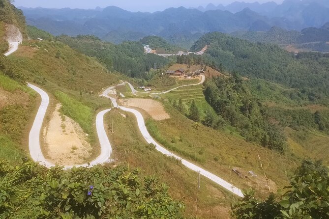 Ha Giang loop 3 or 4 Days, Small Group Tour (within easy riders) - Day three: Mat Ma Pass, Cán Tỷ, and the return