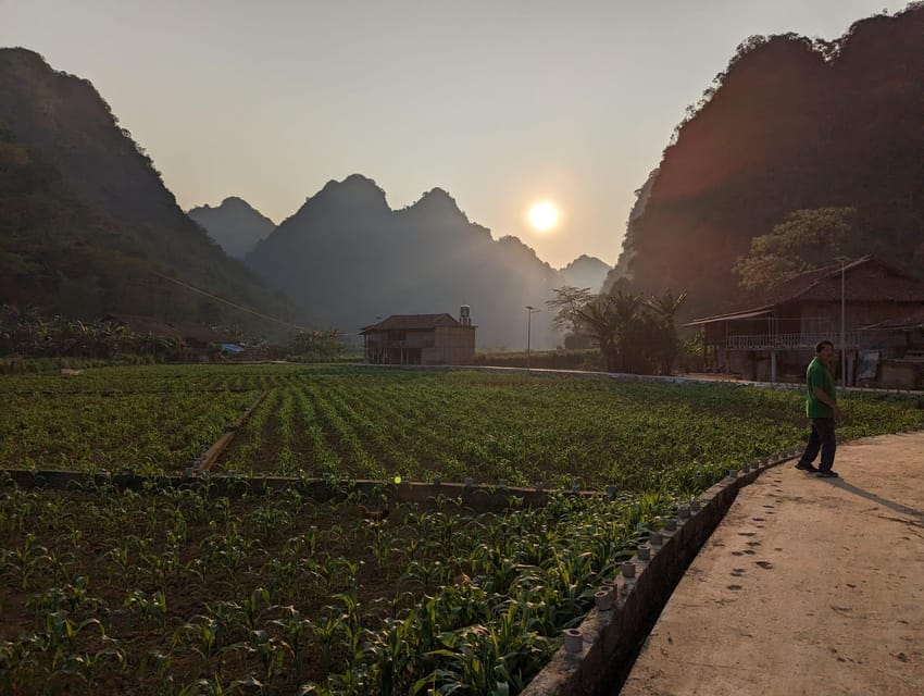 Ha Giang Loop 4D3N Mama's Homestay - Homestays, food, and group life