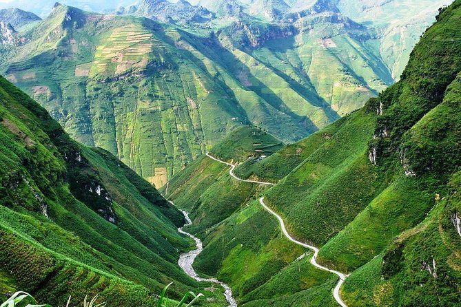 Ha Giang Loop Private Motobike Tour - 4 Days and 3 Nights! - Why the Ha Giang Loop works best by motorbike