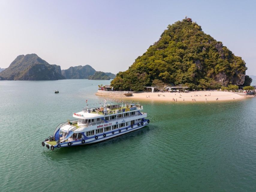 Ha Long: Afternoon Cruise with Lunch, Kayaking, and Swimming - Sung Sot Cave: Ha Long Bay’s big cave visit