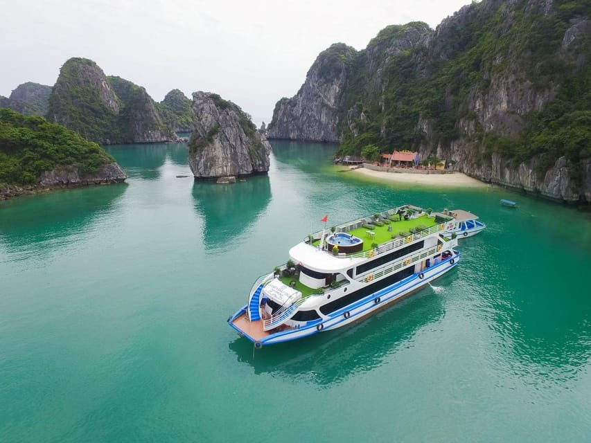 Ha Long Bay 8 hours daily tour on LA CASTA DAILY CRUISE - Leaving the harbor among Halong Bay’s limestone peaks