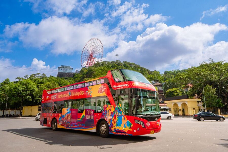 Ha Long: City Sightseeing Hop-On Hop-Off Bus Tour - Audio commentary: useful, but not a private guide