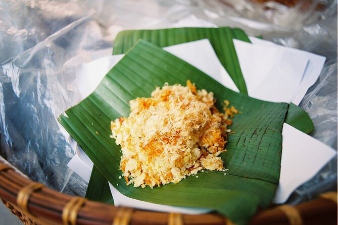 Ha Noi Street Food Tour - Tasting up to 10 Hanoi specialties
