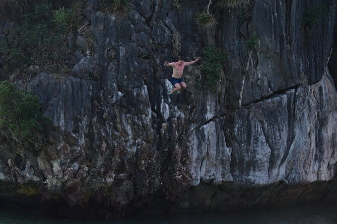Half day Deep Water Solo - The boat ride is part of the experience