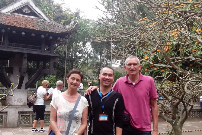 Half-Day Hanoi Private City Tour - Hoa Lo Prison, the Hanoi Hilton