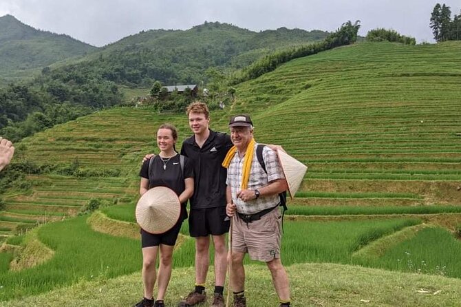 Half-Day Hometrek from Sapa with Hmong Sister House - Starting in Sapa and getting onto the trail
