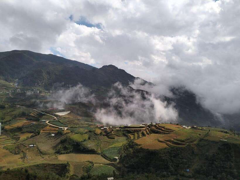 Half Day Sapa Trekking to Visit Lao Chai - Ta Van - Lao Chai and the Black Hmong valley