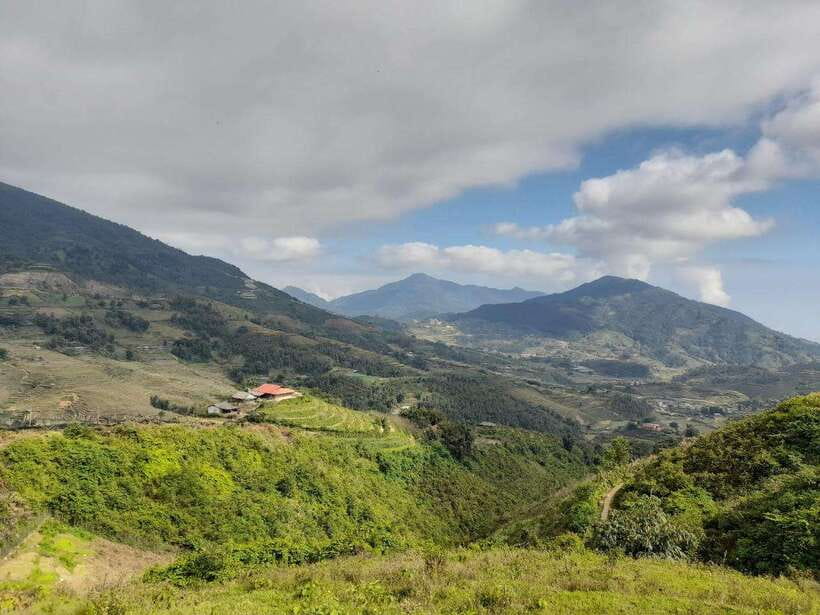 Half Day Sapa Trekking to Visit Lao Chai - Ta Van - Walking beside Muong Hoa Stream