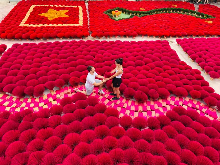 Half Day trip to Incense & Hat Villages with Train Street - Inside the larger incense factory