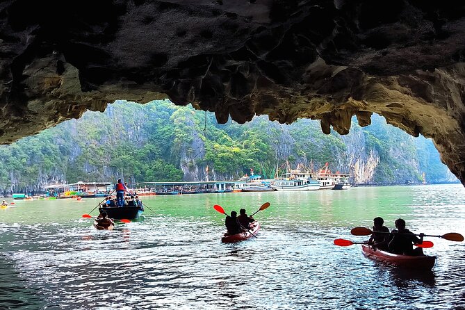 Halong & Bai Tu Long Luxury Day Tour - Fishing village & Kayak - The return to Hanoi and the real time commitment