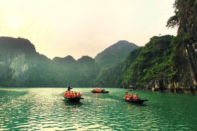 Halong Bay 2D1N BEST CRUISES All-Inclusive: Transfer, Meals, Kayak, Cave, Island - Your cabin and life aboard the boat