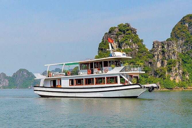 Halong Bay Cruise Luxury Full Day Tours - Visiting the caves and islands