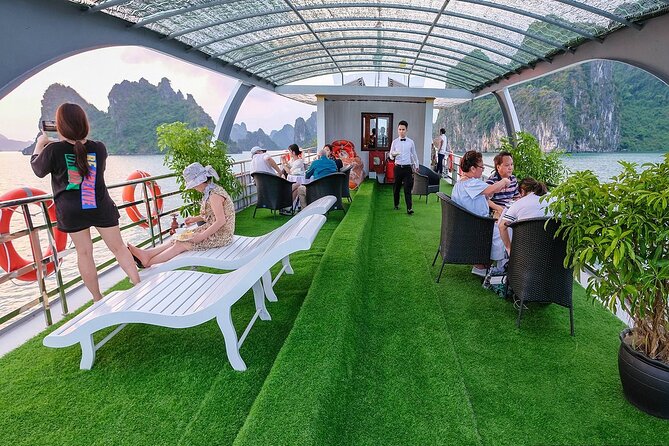 Halong Bay Cruise Luxury Full Day Tours - The guide can make or break the rhythm
