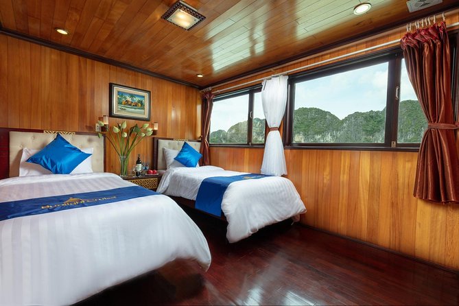 Halong bay Deluxe Cruise 2D/1N: Kayaking, swimming, Titop island & surprise cave - What this Halong Bay cruise is really offering