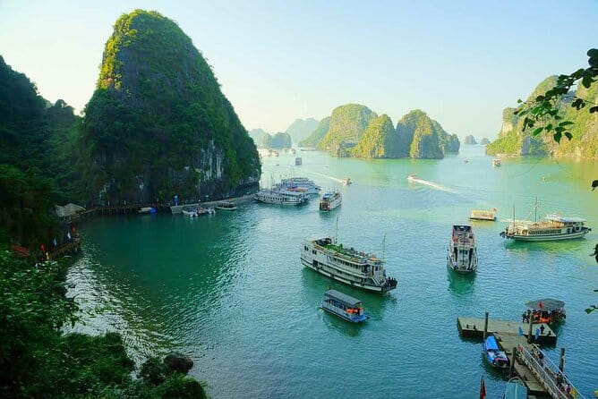 Halong Bay Full Day with All-Inclusive - Surprise Cave and the scale of Bo Hon Archipelago