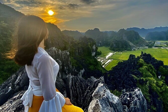 Halong Bay Full Day with All-Inclusive - Titov Island for beach time and a high view