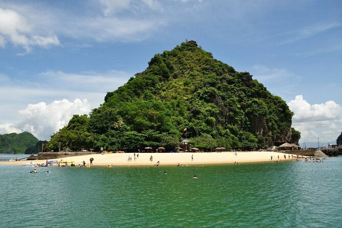 HaLong Bay Full Day With Surprise Cave, Kayaking, Swimming,Lunch - Guide service and communication