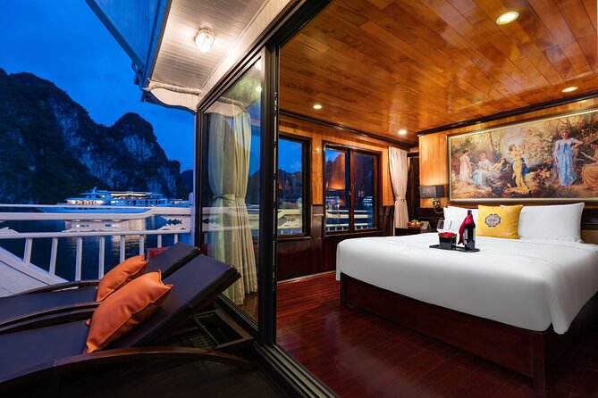 Halong Bay - Hera Luxury Day Cruise 7.5 Hours - Seafood lunch, lobster soup, and the cooking class